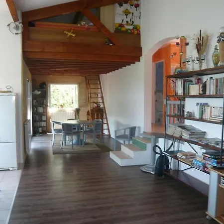 Villa Maison Dans Les Bois Sardan